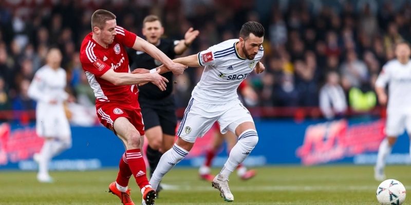 Soi Kèo Leeds United Vs Nottingham Ngày 07/02/2026 03:00 chốt kèo